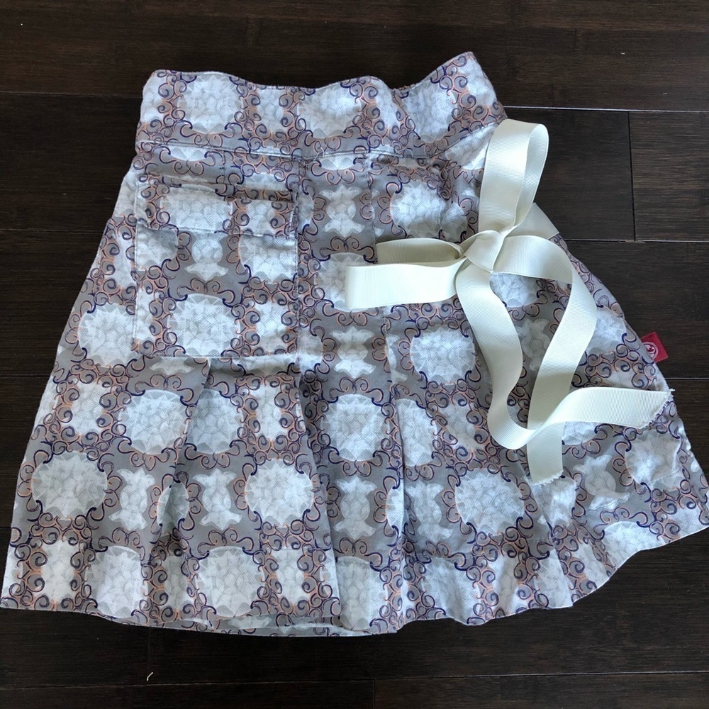 REDFISH kids skorts with ribbon tie. EUC!
